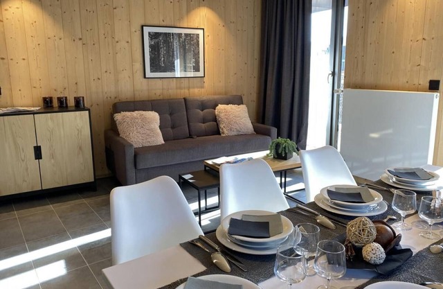 100m from resort center, fitness, terrace, parking, tv, 70m², Piau Engaly