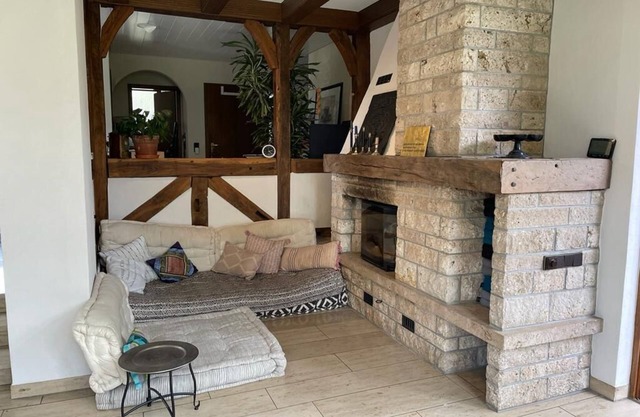 100sqm apartment in the heart of the Alb with garden and fireplace