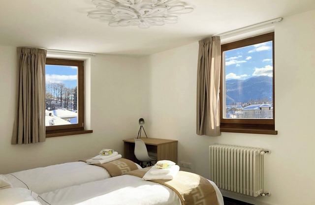 104 – 6 PAX TERRACE