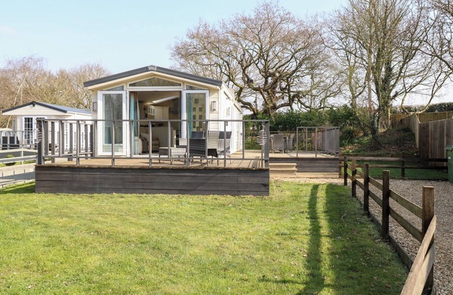 109 PENTNEY LAKES, family friendly, with a garden in King's Lynn