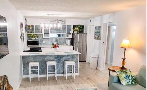 1098 Passover Road Unit 203A