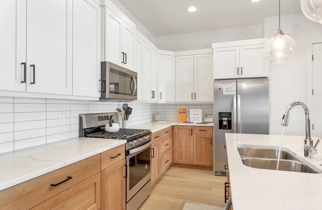 11 At Bloomington Country Club 4 Bedroom Townhouse by RedAwning