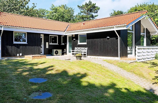 12 person holiday home in Hundested-By Traum