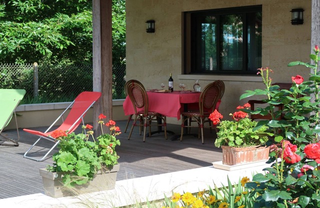 120m2 detached house with PRM access facing the Pape Clément vineyards