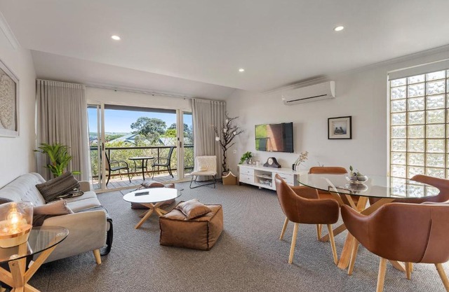 13 47-48 Franklin Pde - Linen Included - Waterfront