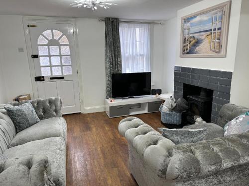 14 crouch road