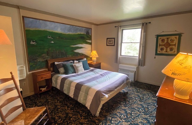 14-Irish Room
