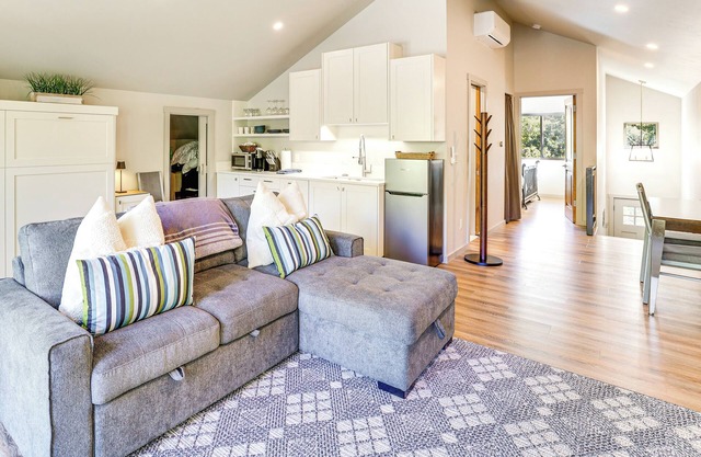 14 Miles to Sun Valley: Updated Getaway!