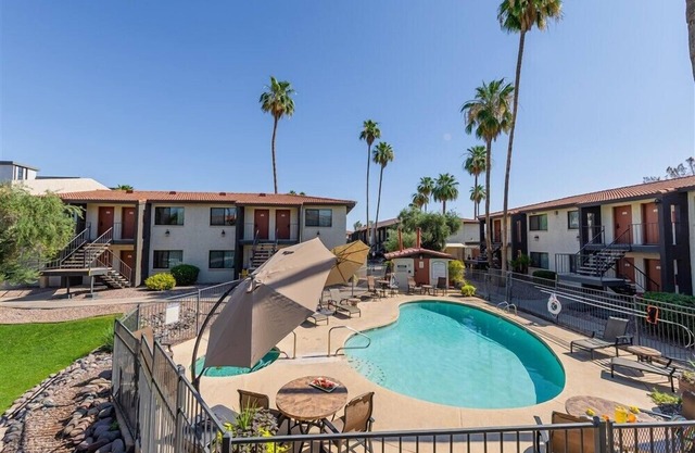 148 Fully Furnished 1BR Suite-Pet Friendly!