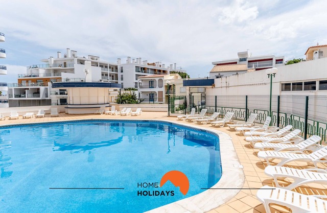 #169 T3 Medronheira by Home Holidays