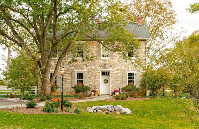 1732 Restored Historic Farmhouse