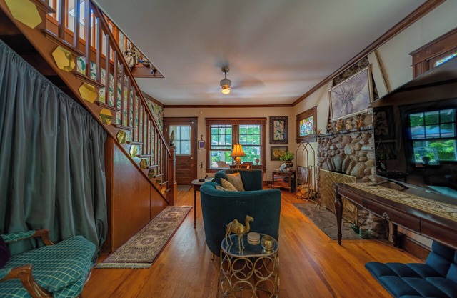 1920s Phoenicia Bungalow w/Vintage Furnishings, Sauna, Fireplace, & Fenced Yard