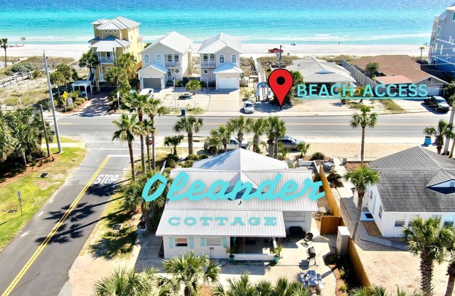 $195/NT Aug 6-9~Quiet Laguna Beach ~Directly Across Street-30ft from Perfect Beach Access #83