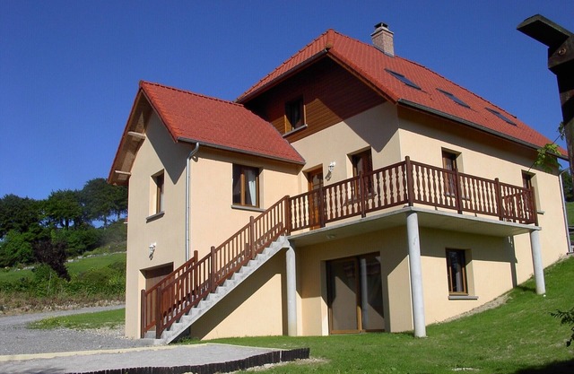 1Gite 12 pl. near Touquet with games room and SPA option 200 m
