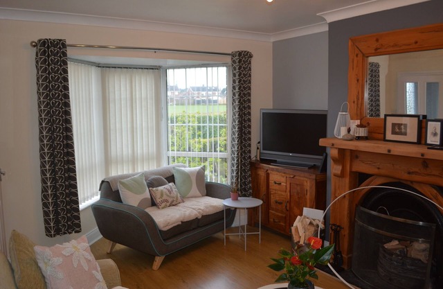 2 Barbour Court - Lisburn