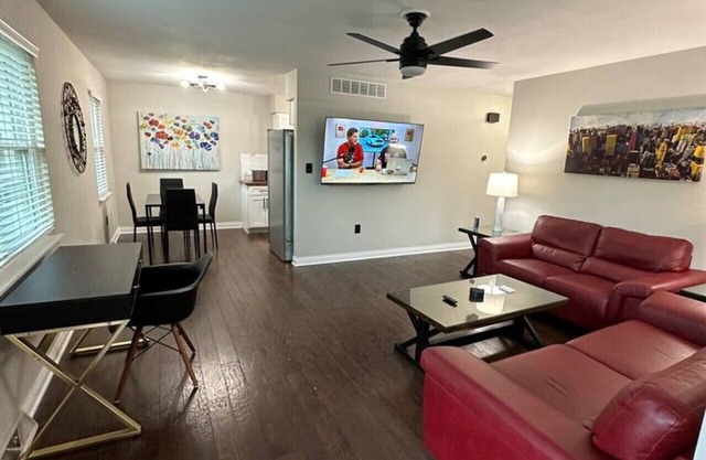 2 Bed 1 Bath Southside Columbia 7 min to Mizzou