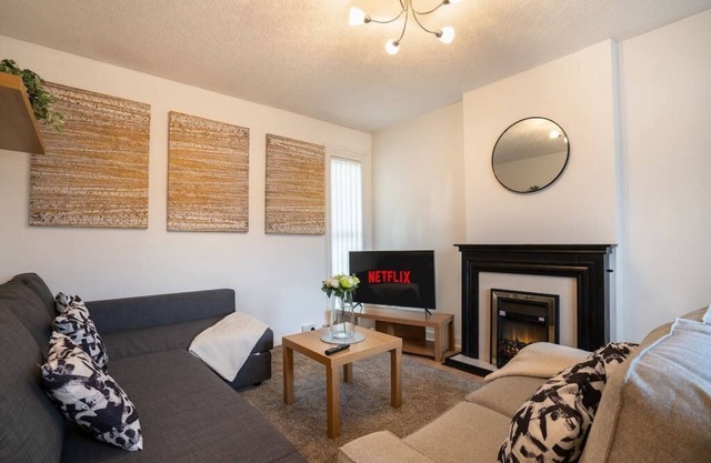 2 Bed Bungalow - Free Parking
