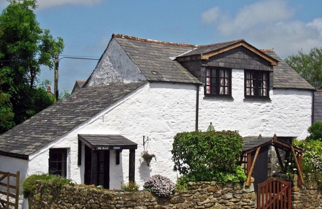 2 Bed, Dog Friendly Cottage, on Bodmin Moor, Cornwall, Old Brock Cottage