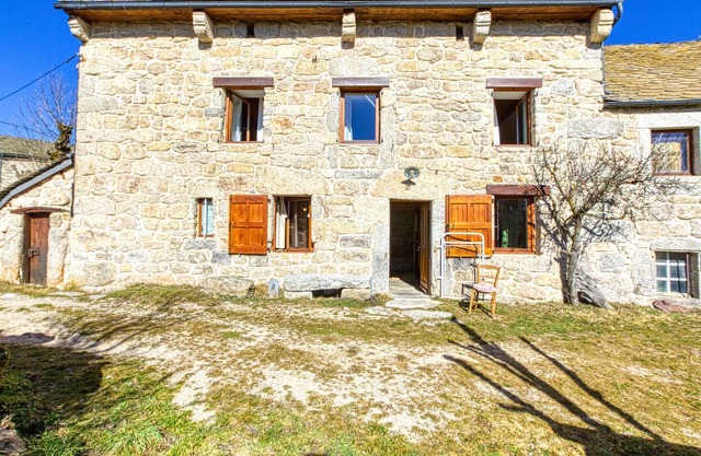 2 bedroom accommodation in Aumont Aubrac