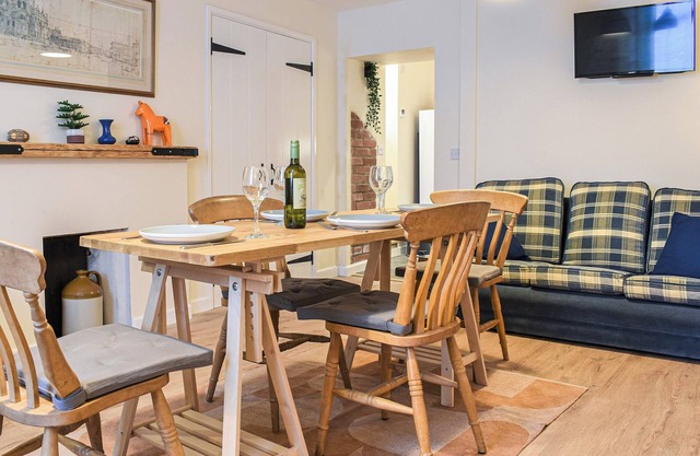 2 bedroom accommodation in South Molton