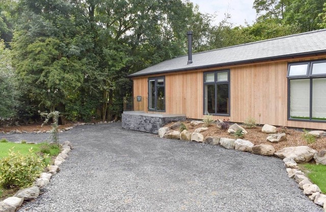 2 bedroom accommodation in Allithwaite