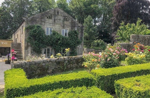 2 bedroom accommodation in Harrogate