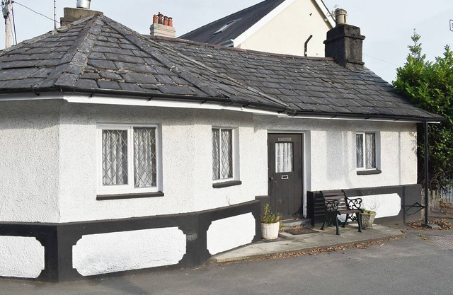 2 bedroom accommodation in Llanrwst
