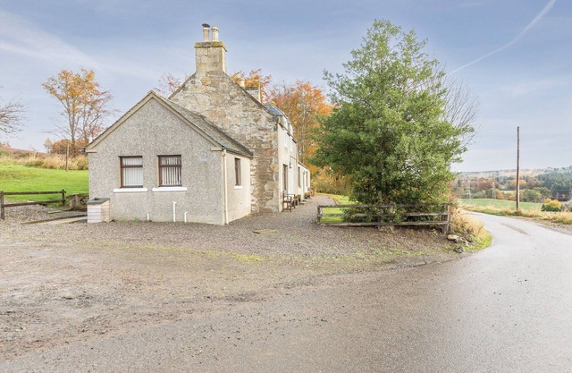 2 bedroom accommodation in Brahan, near Dingwall