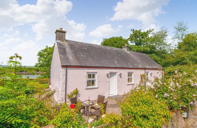 2 bedroom accommodation in Landshipping, near Narberth