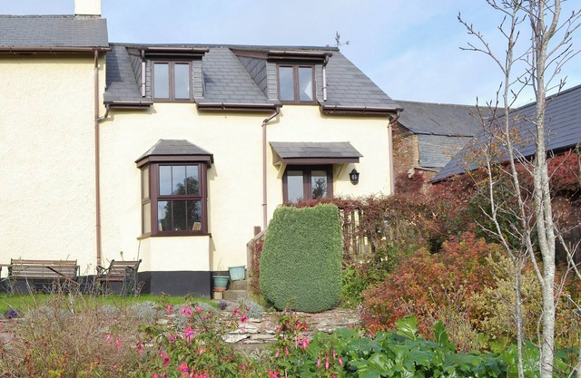 2 bedroom accommodation in Brompton Ralph, near Wiveliscombe