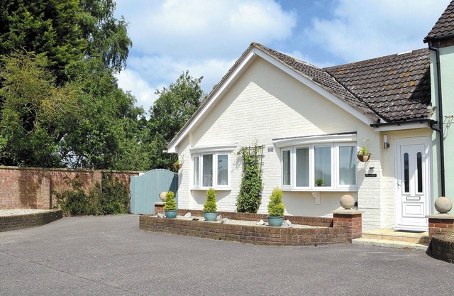 2 bedroom accommodation in Sculthorpe, near Fakenham