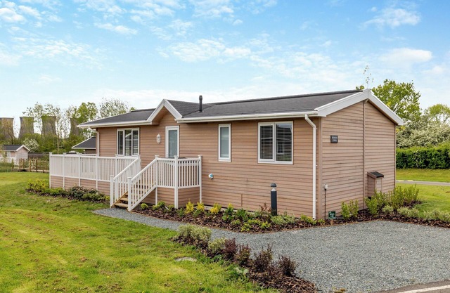 2 bedroom accommodation in Willington, near Derby