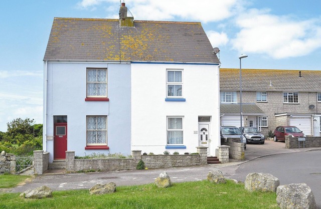 2 bedroom accommodation in Portland, near Weymouth