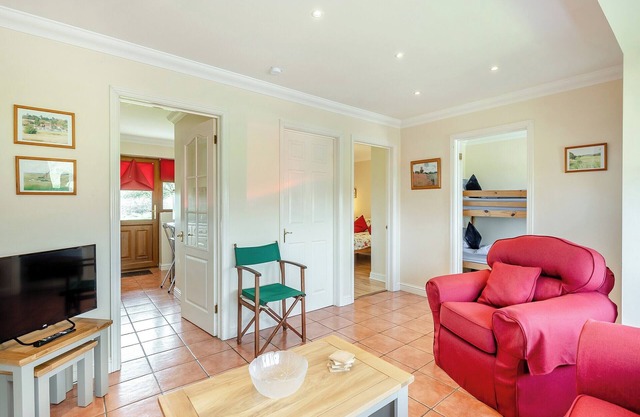 2 bedroom accommodation in St Osyth