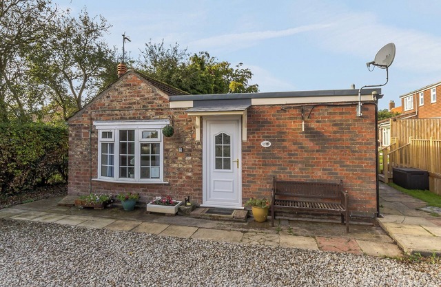 2 bedroom accommodation in Wheldrake, near York