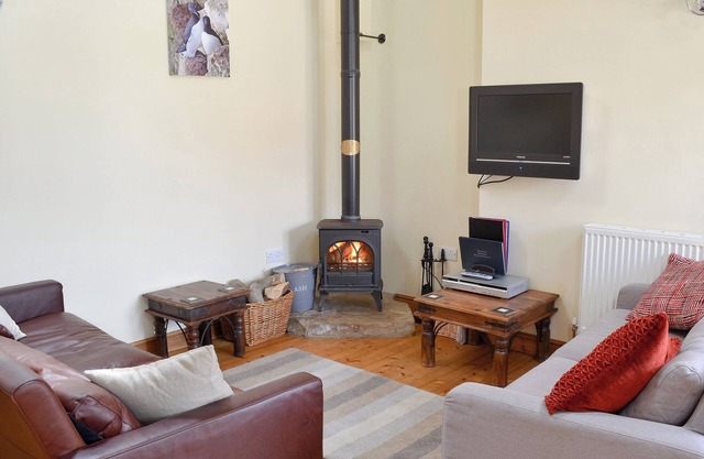 2 bedroom accommodation in Buckton, near Flamborough