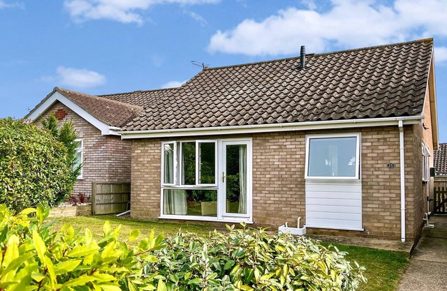 2 bedroom accommodation in Cromer