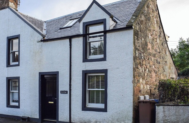 2 bedroom accommodation in Falkland, near Cupar