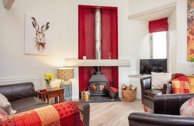 2 bedroom accommodation in Meeth