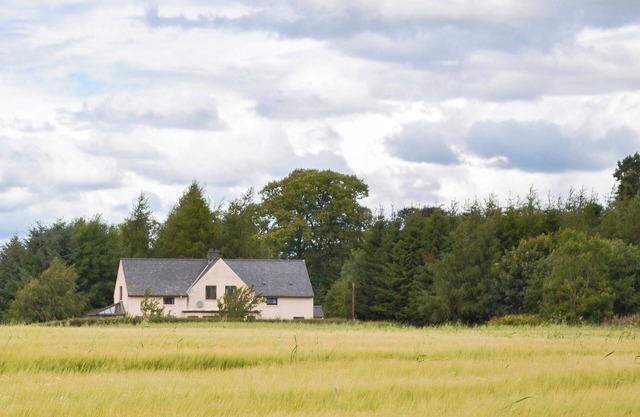 2 bedroom accommodation in Meigle