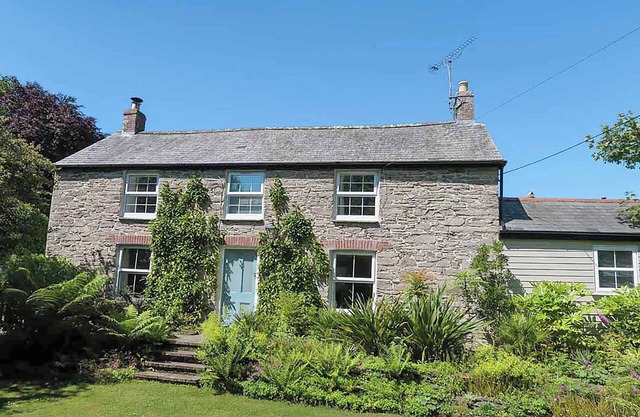 2 bedroom accommodation in Veryan