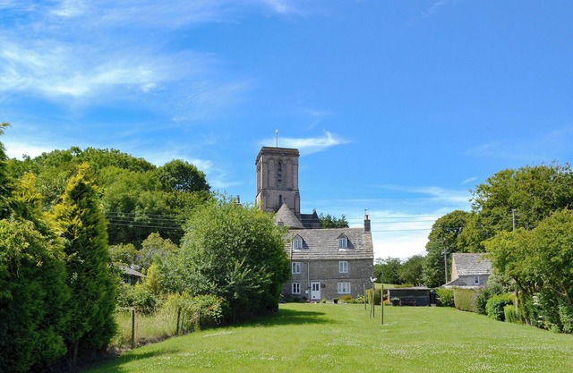 2 bedroom accommodation in Kingston, near Corfe Castle