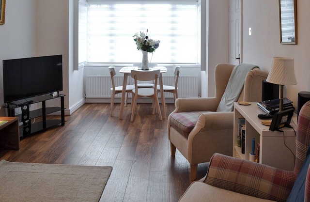2 bedroom accommodation in Hunmanby, near Filey