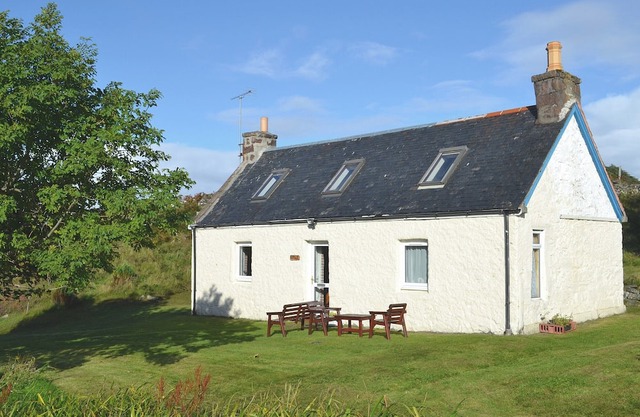 2 bedroom accommodation in Drumbeg, by Lochinver