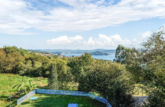 2 bedroom accommodation in Poio