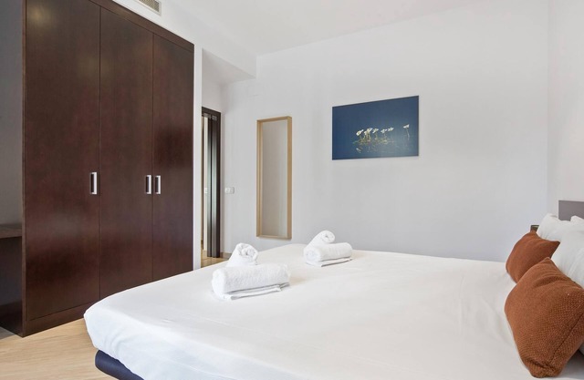 2 bedroom apartment for 3 people