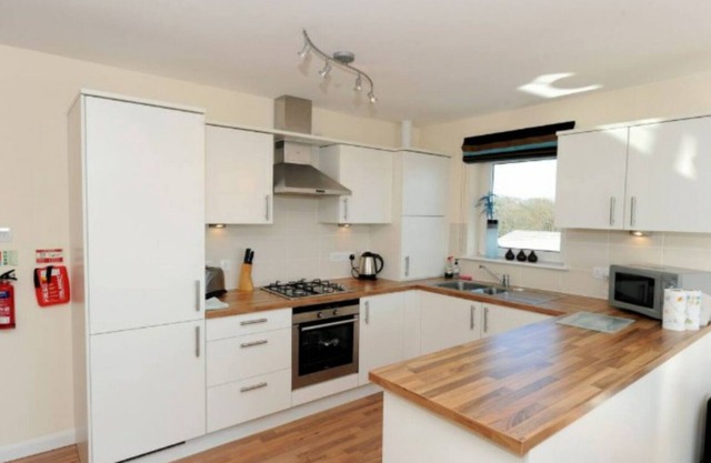 2 Bedroom Apartment - Hilton Campus