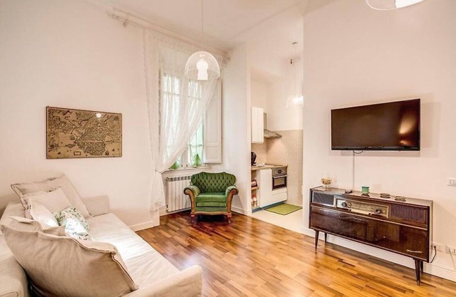 2 bedroom apartment in rome