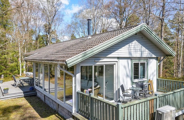 2 bedroom awesome home in örkeljunga