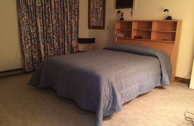 2 Bedroom Condo in Quechee, ~VT~ - a Four Season Community!